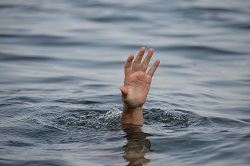 drowning_sm.jpg